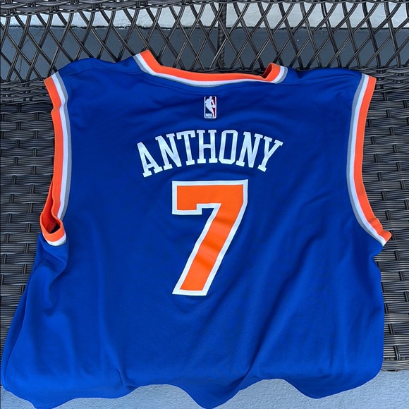 New York Knicks Carmelo Anthony Jersey, Large, Adidas - Picture 3 of 4